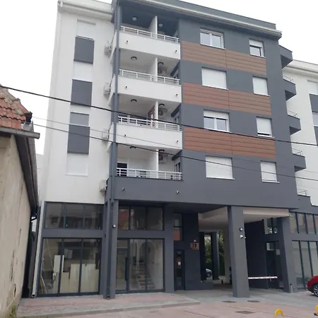 Apartment Luka *
