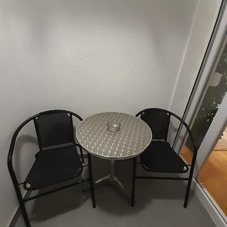 Apartment Luka *